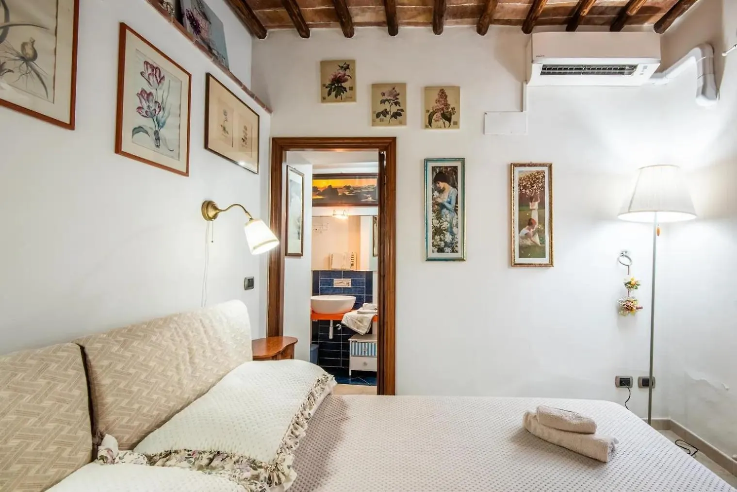 Appartamento Loft in Antico Mulino Isola d'Arbia